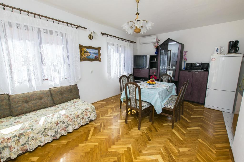 Apartment Danica Nin Extérieur photo