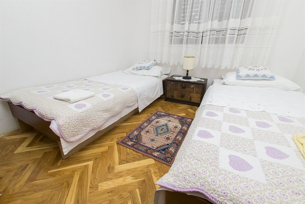 Apartment Danica Nin Extérieur photo